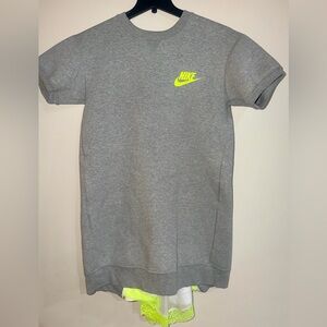 NikeLab X Sacai Tech Fleece Gray Dress W/Yellow   Logo